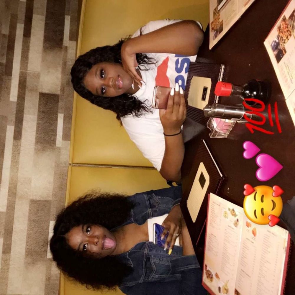 Meet your Posher, Lindsey